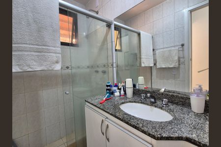 Apartamento à venda com 172m², 3 quartos e 3 vagasBanheiro da Suíte