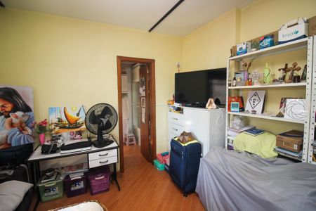 Apartamento à venda com 163m², 3 quartos e 2 vagas Apartamento à venda com 163m², 3 quartos e 2 vagasSuíte