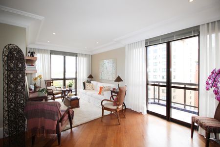 Sala de apartamento à venda com 4 quartos, 167m² em Itaim Bibi, São Paulo