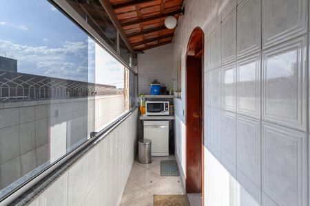 Casa à venda com 290m², 3 quartos e 3 vagas