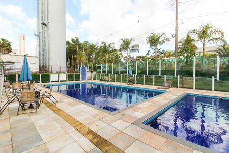 Apartamento para alugar com 45m², 2 quartos e 1 vagaÁrea comum - Piscina