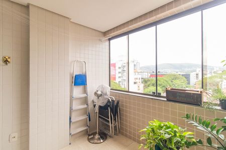 Apartamento à venda com 70m², 2 quartos e 2 vagasVaranda da Sala