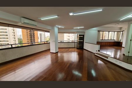 Apartamento à venda com 3 quartos, 384m² em Aclimação, São Paulo