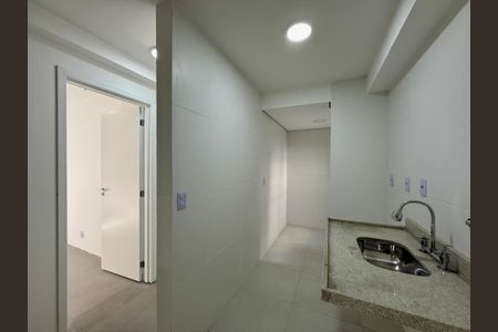Apartamento à venda com 69m², 2 quartos e sem vaga Apartamento à venda com 69m², 2 quartos e sem vagaCozinha