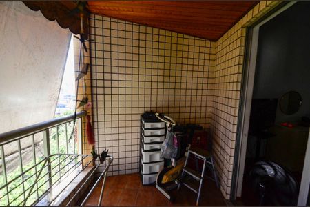 Apartamento à venda com 90m², 3 quartos e 2 vagasSuíte