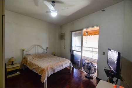 Apartamento à venda com 90m², 3 quartos e 2 vagasSuíte