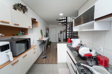 Apartamento à venda com 86m², 2 quartos e 1 vaga Apartamento à venda com 86m², 2 quartos e 1 vagaCozinha e Área de Serviço