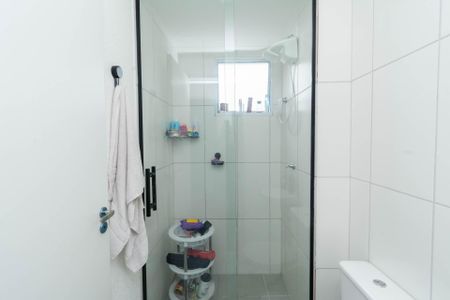 Banheiro de apartamento à venda com 2 quartos, 86m² em Diamante, Belo Horizonte