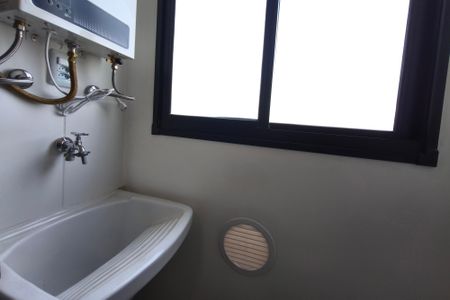 Apartamento para alugar com 42m², 2 quartos e 1 vaga Apartamento para alugar com 42m², 2 quartos e 1 vagaÁrea de Serviço