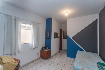 Casa à venda com 125m², 3 quartos e 2 vagasSuíte