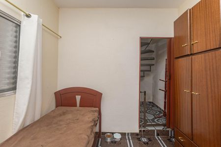 Casa à venda com 125m², 3 quartos e 2 vagasQuarto 2