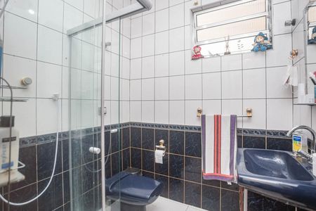 Casa à venda com 125m², 3 quartos e 2 vagasBanheiro