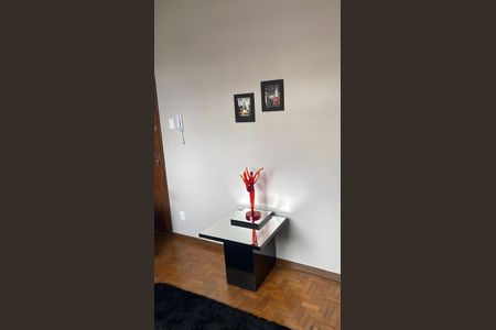 Apartamento à venda com 60m², 2 quartos e 1 vaga Apartamento à venda com 60m², 2 quartos e 1 vagaSala