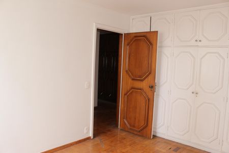 Apartamento à venda com 248m², 3 quartos e 3 vagasQuarto 1