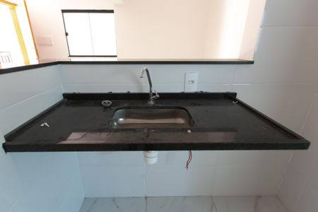 Apartamento à venda com 49m², 2 quartos e 1 vaga Apartamento à venda com 49m², 2 quartos e 1 vagaCozinha - Pia