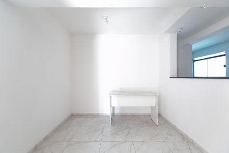 Apartamento à venda com 49m², 2 quartos e 1 vaga Apartamento à venda com 49m², 2 quartos e 1 vagaSala