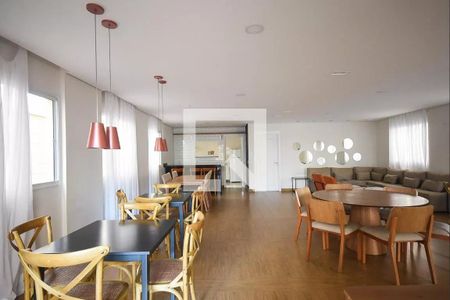 Apartamento para alugar com 47m², 2 quartos e 1 vaga Apartamento para alugar com 47m², 2 quartos e 1 vagaÁrea comum - Salão de festas