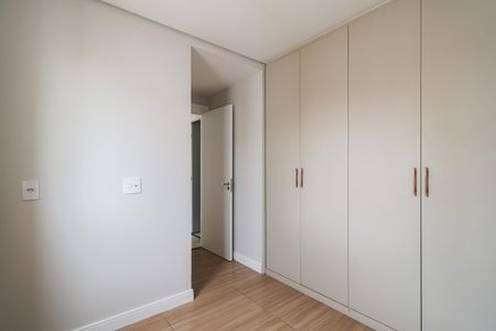 Quarto 1 de apartamento para alugar com 2 quartos, 47m² em Vila Plana, São Paulo
