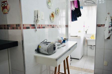 Apartamento para alugar com 55m², 2 quartos e 1 vaga Apartamento para alugar com 55m², 2 quartos e 1 vagaCozinha