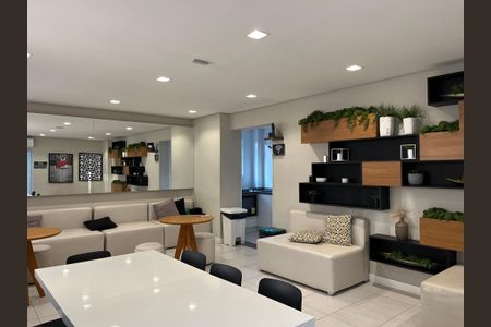 Apartamento para alugar com 34m², 1 quarto e sem vagaÁrea comum - Salão de festas