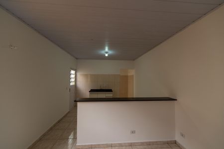 Sala/Cozinha de casa para alugar com 1 quarto, 50m² em Jardim Graziela, Barueri