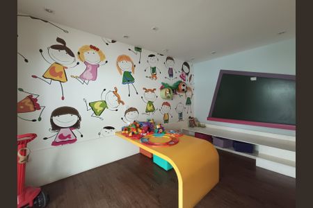 Apartamento para alugar com 53m², 2 quartos e 2 vagas Apartamento para alugar com 53m², 2 quartos e 2 vagasÁrea comum - brinquedoteca