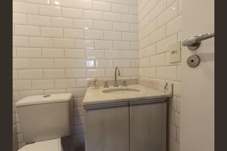 Apartamento para alugar com 53m², 2 quartos e 2 vagas Apartamento para alugar com 53m², 2 quartos e 2 vagasBanheiro da Suíte