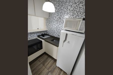 Cozinha de apartamento para alugar com 1 quarto, 40m² em Jardim Paulista, São Paulo