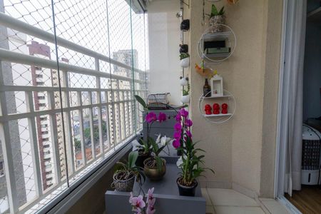 Apartamento à venda com 60m², 2 quartos e 1 vagaVaranda