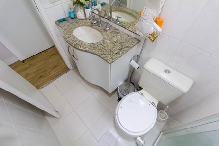 Apartamento à venda com 60m², 2 quartos e 1 vagaBanheiro 1