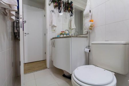Apartamento à venda com 60m², 2 quartos e 1 vagaBanheiro 1