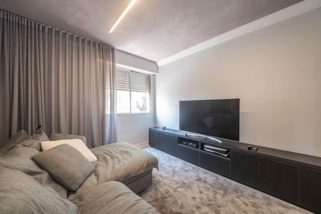 Apartamento à venda com 110m², 2 quartos e 1 vagaSala de TV