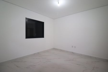 Casa à venda com 199m², 4 quartos e 3 vagasQuarto 2 suíte