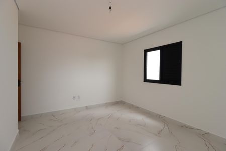 Casa à venda com 200m², 4 quartos e 4 vagasSuíte 1