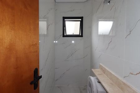 Casa à venda com 200m², 4 quartos e 4 vagasLavabo