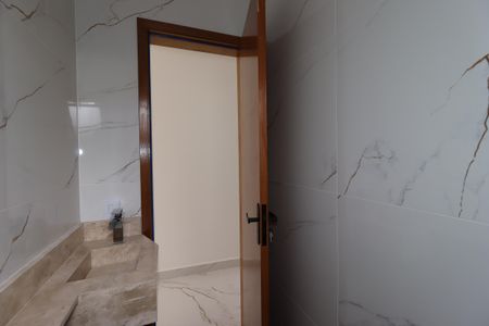 Casa à venda com 200m², 4 quartos e 4 vagasLavabo