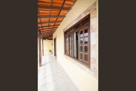 Varanda da Sala de casa para alugar com 3 quartos, 186m² em Jardim Laguna, Contagem