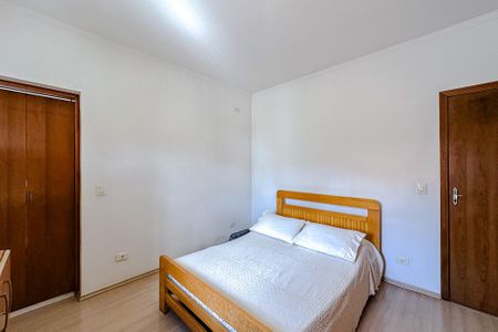 Casa à venda com 230m², 3 quartos e 6 vagas Casa à venda com 230m², 3 quartos e 6 vagasQuarto 1 - Suíte