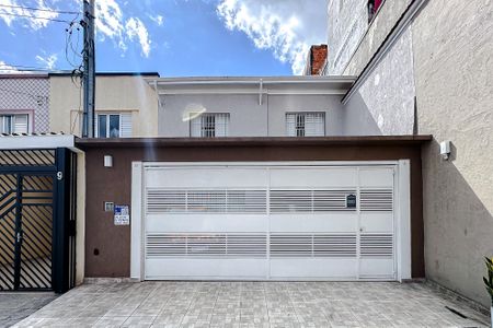 Casa à venda com 230m², 3 quartos e 6 vagas Casa à venda com 230m², 3 quartos e 6 vagasFachada - Plaquinha