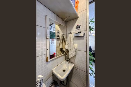 Casa à venda com 230m², 3 quartos e 6 vagas Casa à venda com 230m², 3 quartos e 6 vagasBanheiro do Escritório