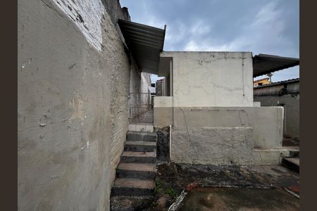 Casa para alugar com 216m², 3 quartos e 2 vagas Casa para alugar com 216m², 3 quartos e 2 vagasQuintal