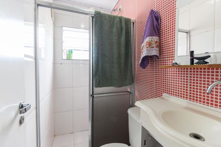 Casa à venda com 300m², 3 quartos e 3 vagas Casa à venda com 300m², 3 quartos e 3 vagasBanheiro Casa 2