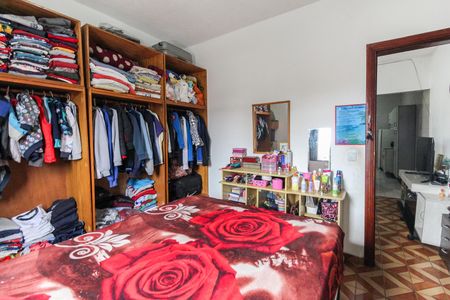 Casa à venda com 300m², 3 quartos e 3 vagas Casa à venda com 300m², 3 quartos e 3 vagasQuarto Casa 3