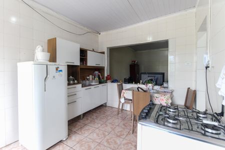 Casa à venda com 300m², 3 quartos e 3 vagas Casa à venda com 300m², 3 quartos e 3 vagasCozinha Casa 2