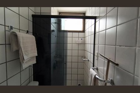 Apartamento à venda com 171m², 3 quartos e 2 vagas Apartamento à venda com 171m², 3 quartos e 2 vagasBanheiro da Suíte