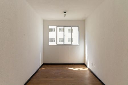 Apartamento para alugar com 43m², 2 quartos e sem vaga Apartamento para alugar com 43m², 2 quartos e sem vagaSala