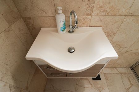 Casa à venda com 350m², 4 quartos e 3 vagas Casa à venda com 350m², 4 quartos e 3 vagasBanheiro da Suíte 2