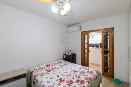 Casa à venda com 135m², 5 quartos e 2 vagas Casa à venda com 135m², 5 quartos e 2 vagasCasa 3 - Suíte