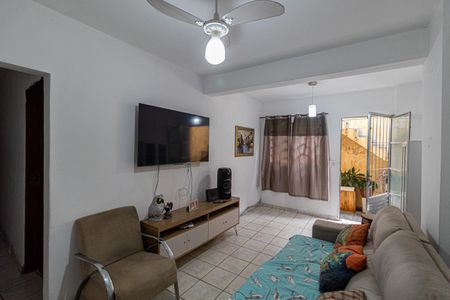 Casa à venda com 135m², 5 quartos e 2 vagas Casa à venda com 135m², 5 quartos e 2 vagasCasa 1 - Sala