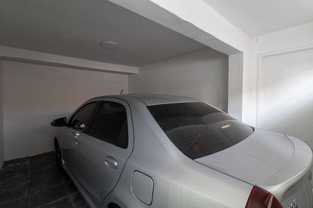 Casa à venda com 135m², 5 quartos e 2 vagas